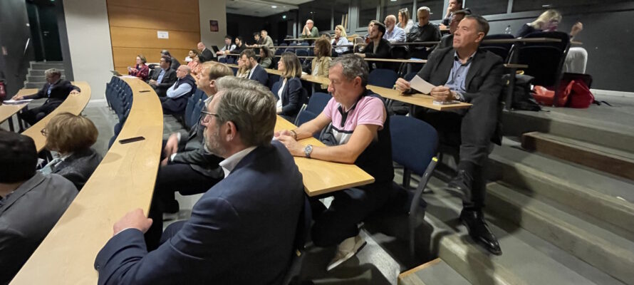 Conf ETI EM vignette